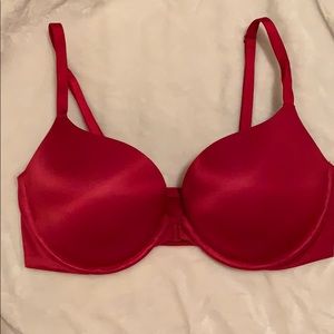 Victoria’s Secret very sexy bra size 36D
